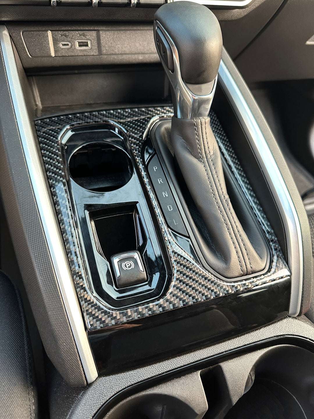 Center Console Accent Trim Fits 2023-2025 Chevrolet Colorado & GMC Canyon