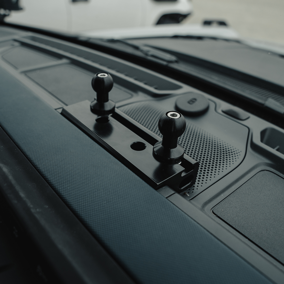 Dash Mount For 2021+ Ford Bronco Raptor – Venture Tread