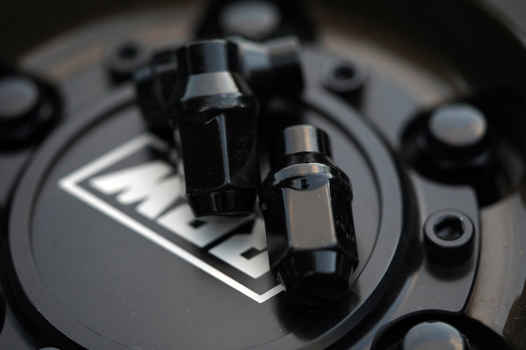 Hex Closed End Lug Nuts (14x1.5 ET) | Tundra, 4G Tacoma, 6G 4Runner, Jeep