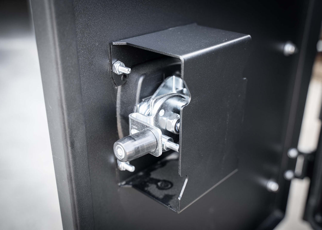 Universal Adventure Storage Box (19x28x15)