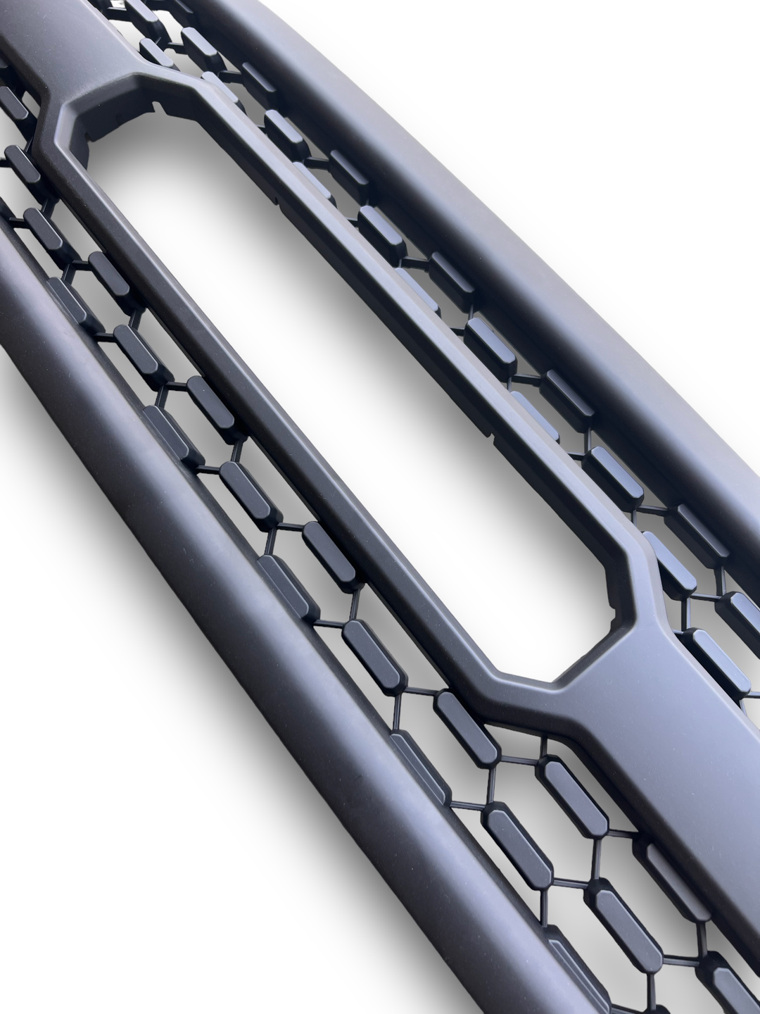 2001-04 Sequoia Pro Grille