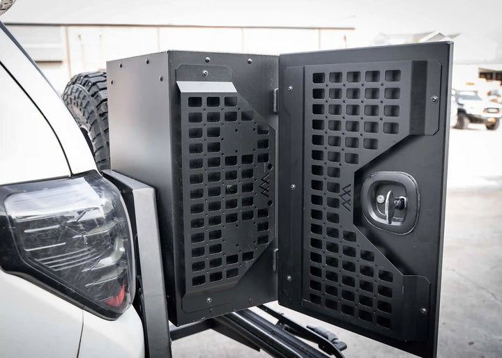 Universal Overland Storage Box (19x28x15)